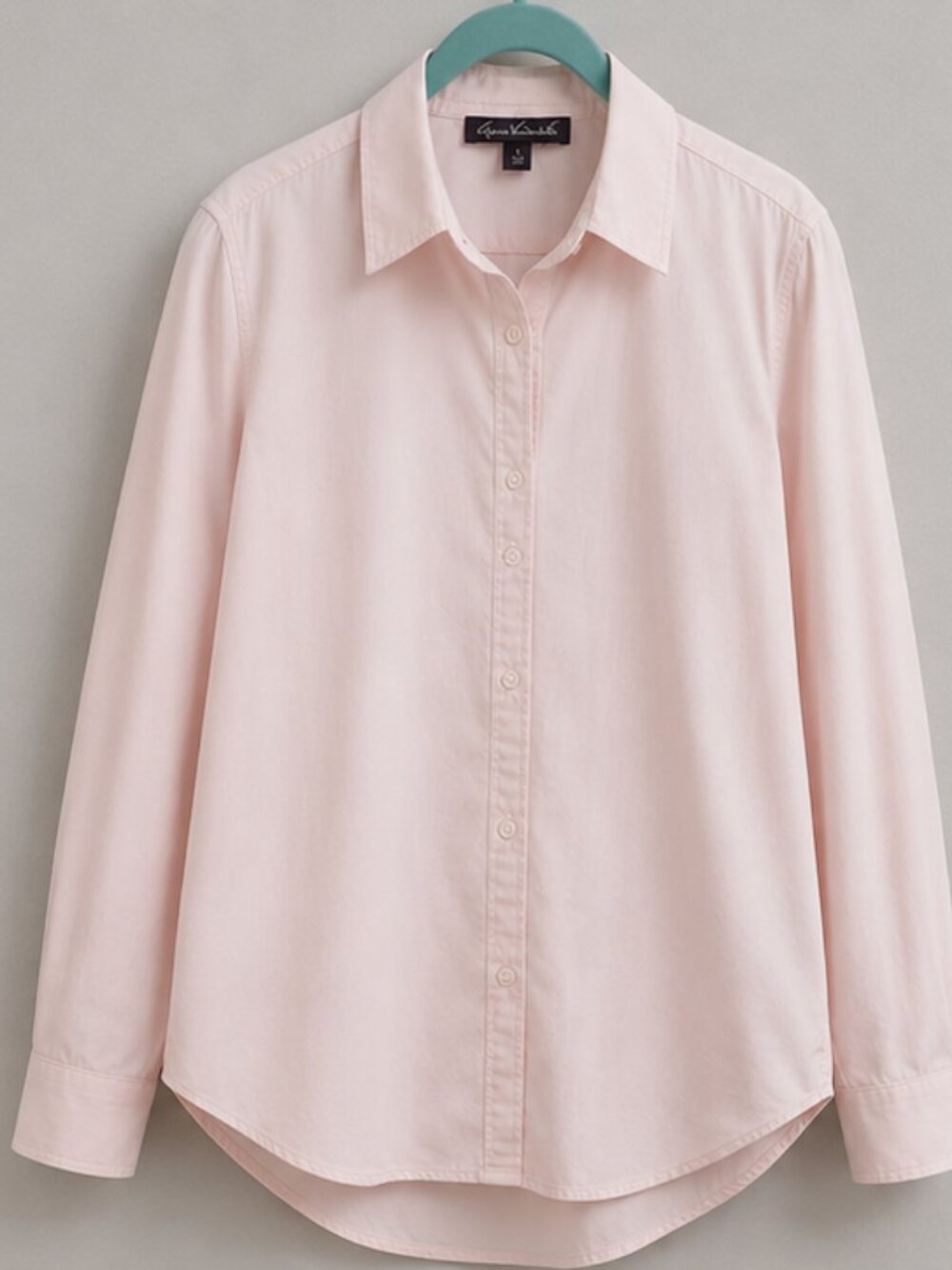 EUC Gloria Vanderbilt Pale Pink Cotton Button-Down Shirt Size M